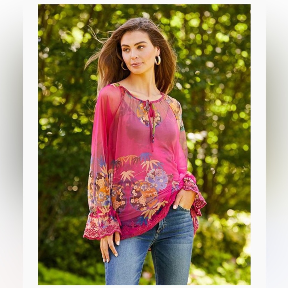 NWT JOHNNY WAS
Mazzy Floral Print Contrast Embroidered Mesh Split Peasant Blouse